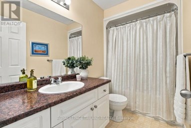 68 - 1600 MICKLEBOROUGH DRIVE London North (North I) Ontario photo 32
