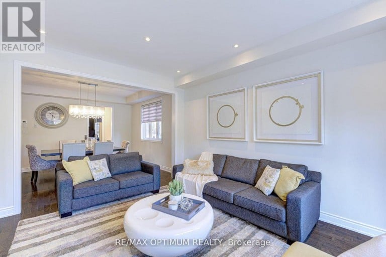 18 DEANSTON COURT, Brampton (Credit Valley), Ontario, L6X2Z7