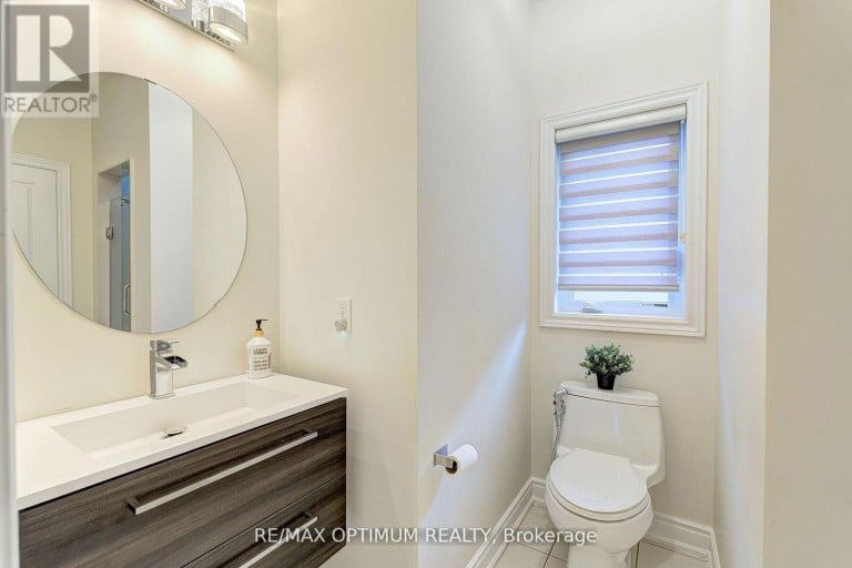 18 DEANSTON COURT, Brampton (Credit Valley), Ontario, L6X2Z7