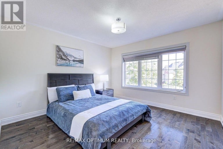 18 DEANSTON COURT, Brampton (Credit Valley), Ontario, L6X2Z7