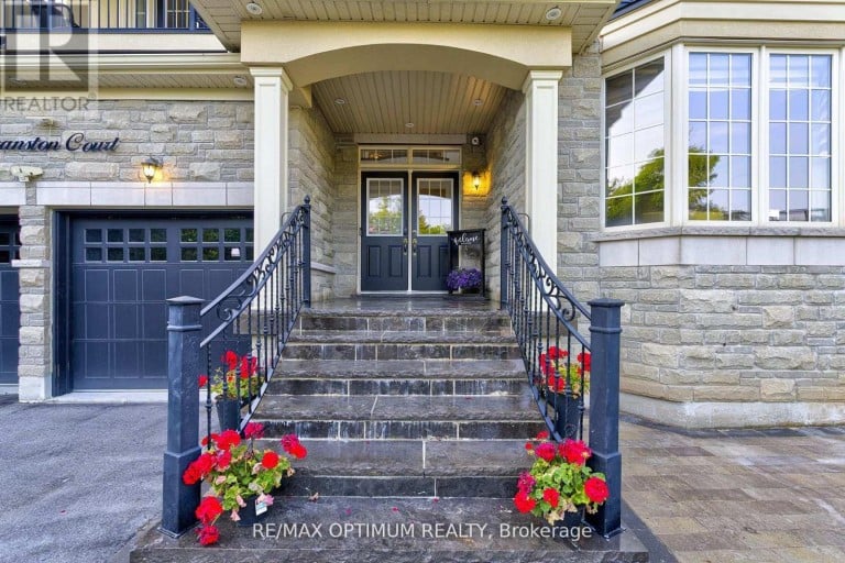18 DEANSTON COURT, Brampton (Credit Valley), Ontario, L6X2Z7