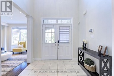 18 DEANSTON COURT Brampton (Credit Valley) Ontario photo 5
