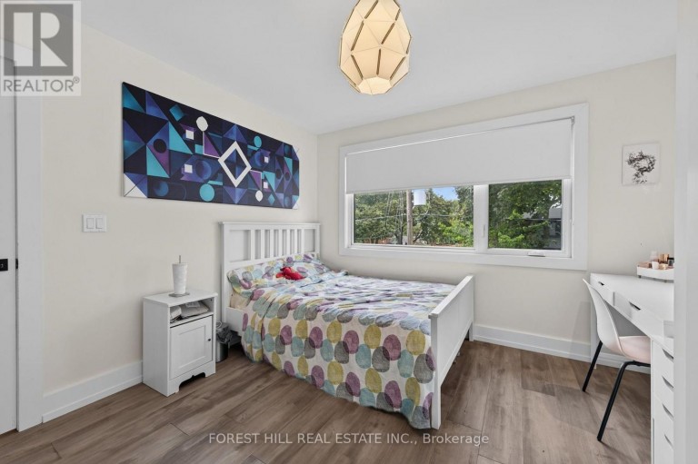 309 WYCHWOOD AVENUE, Toronto (Humewood-Cedarvale), Ontario, M6C2T6