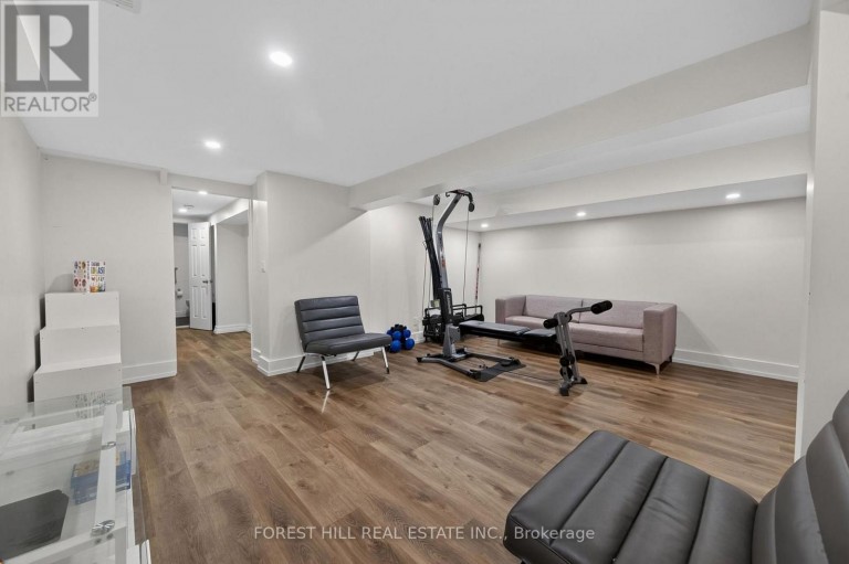 309 WYCHWOOD AVENUE, Toronto (Humewood-Cedarvale), Ontario, M6C2T6