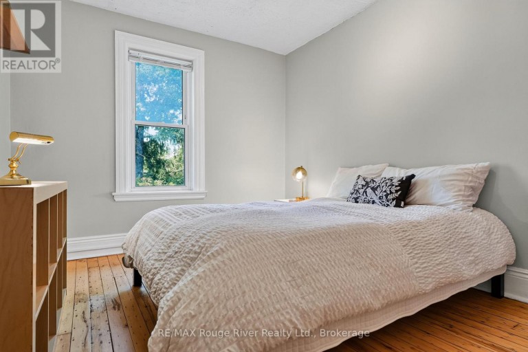 278 DALHOUSIE STREET, Peterborough (Town Ward 3), Ontario, K9J2M4