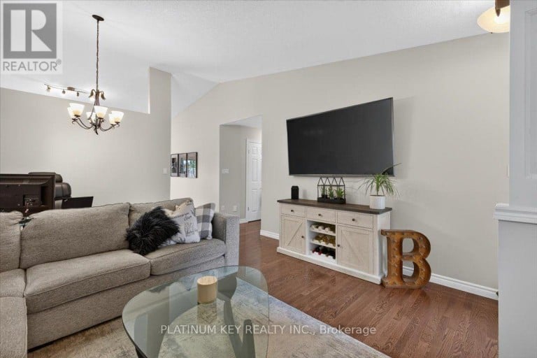 48 - 869 WHETHERFIELD STREET, London North (North M), Ontario, N6H0A2