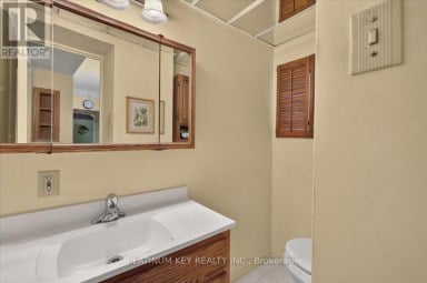 14 FOSTER AVENUE London North (North N) Ontario photo 9