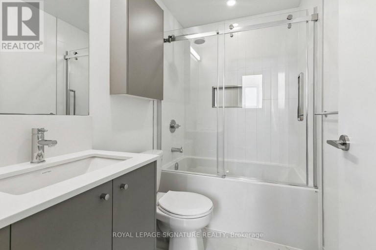 638 - 30 DREAMERS WAY, Toronto (Regent Park), Ontario, M5A0Z1