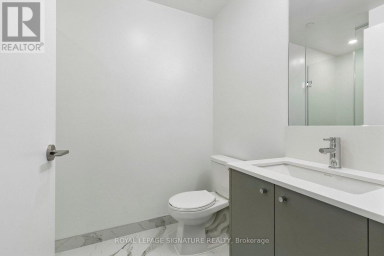 638 - 30 DREAMERS WAY, Toronto (Regent Park), Ontario, M5A0Z1