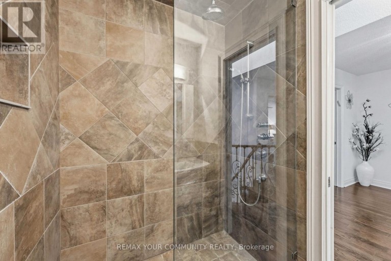 171 ROSEDALE HEIGHTS DRIVE, Vaughan (Uplands), Ontario, L4J4W1