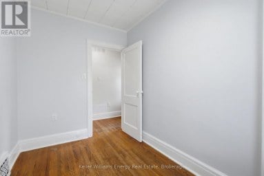 100 BURK STREET Oshawa (Vanier) Ontario photo 20