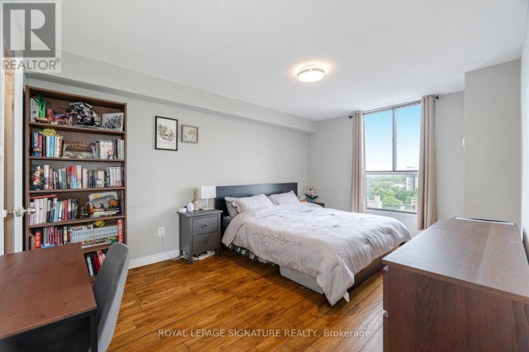 1003 - 3170 KIRWIN AVENUE, Mississauga (Cooksville), Ontario, L5A3R1