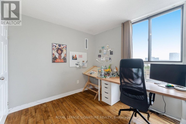 1003 - 3170 KIRWIN AVENUE, Mississauga (Cooksville), Ontario, L5A3R1