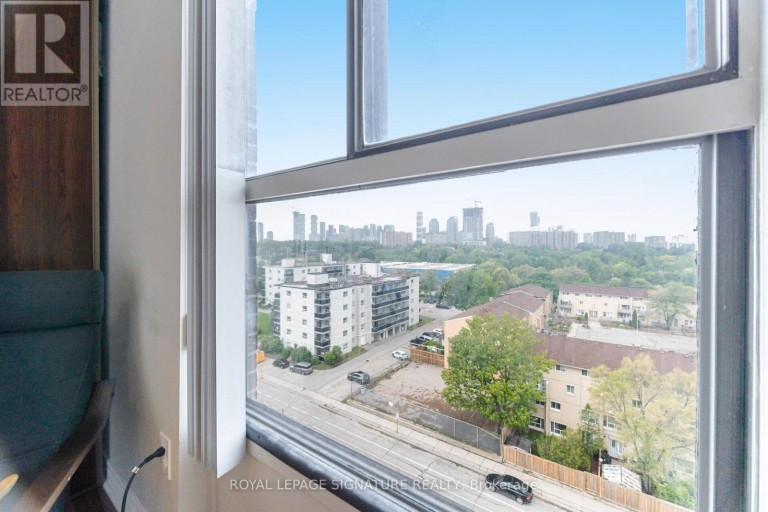 1003 - 3170 KIRWIN AVENUE, Mississauga (Cooksville), Ontario, L5A3R1