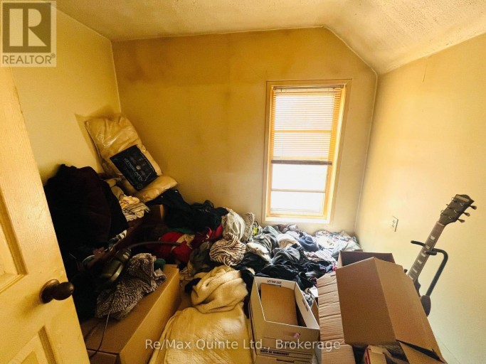 92 FOSTER AVENUE S, Belleville (Belleville Ward), Ontario, K8N3P7