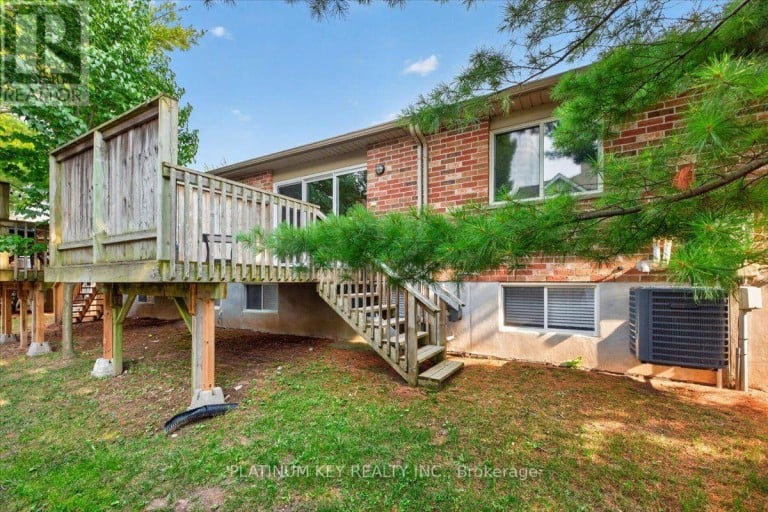 9 - 43 CAPULET WALK, London North (North M), Ontario, N6H5V4
