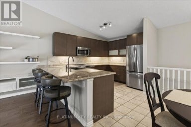 9 - 43 CAPULET WALK London North (North M) Ontario photo 8