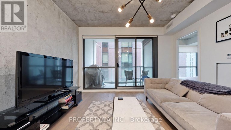 827 - 39 BRANT STREET, Toronto (Waterfront Communities), Ontario, M5V0M8