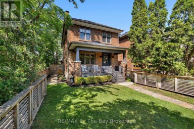 44 RAMBERT CRESCENT Toronto (High Park-Swansea) Ontario photo 1