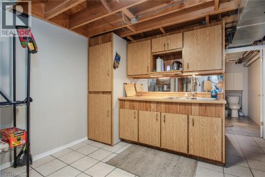13 LEWIS Street New Hamburg Ontario photo 48