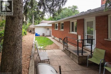 13 LEWIS Street New Hamburg Ontario photo 7