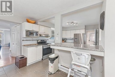 48 UNION STREET Meaford Ontario photo 12