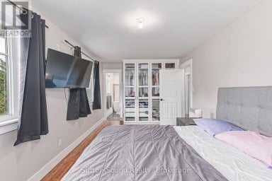 48 UNION STREET Meaford Ontario photo 25