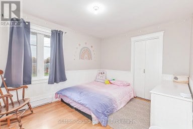 48 UNION STREET Meaford Ontario photo 26