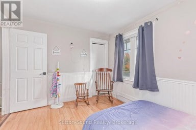 48 UNION STREET Meaford Ontario photo 27