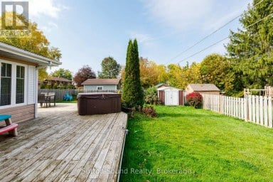 48 UNION STREET Meaford Ontario photo 38