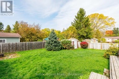 48 UNION STREET Meaford Ontario photo 39