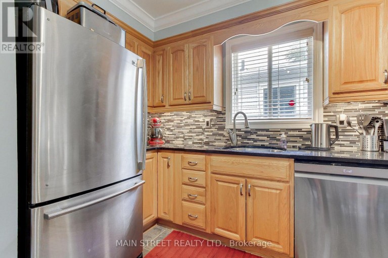 61 HUDSON CRESCENT, Bradford West Gwillimbury (Bradford), Ontario, L3Z2K1
