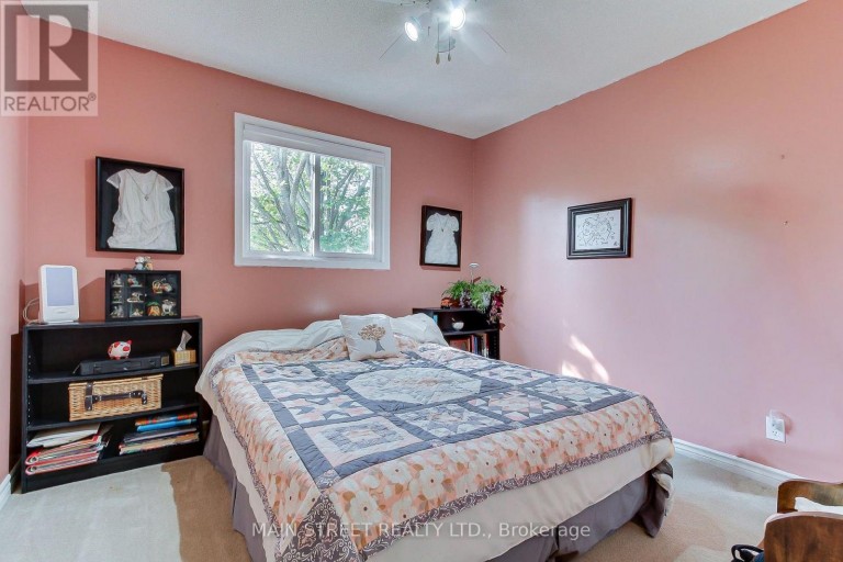 61 HUDSON CRESCENT, Bradford West Gwillimbury (Bradford), Ontario, L3Z2K1