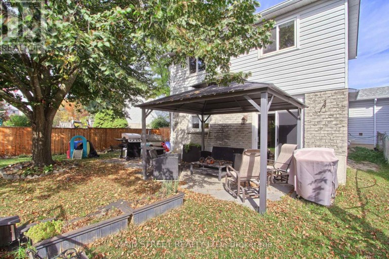 61 HUDSON CRESCENT, Bradford West Gwillimbury (Bradford), Ontario, L3Z2K1