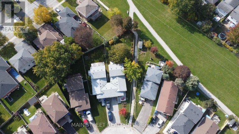 61 HUDSON CRESCENT, Bradford West Gwillimbury (Bradford), Ontario, L3Z2K1