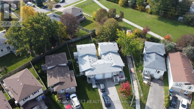 61 HUDSON CRESCENT, Bradford West Gwillimbury (Bradford), Ontario, L3Z2K1