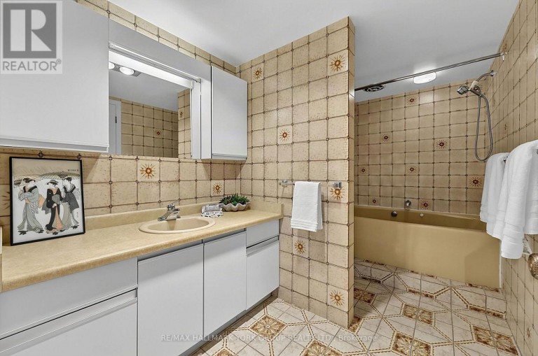 114 KINGSWORTH ROAD, King (King City), Ontario, L7B1J9