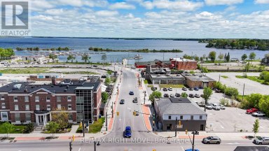 2 FRONT STREET S Orillia Ontario photo 19
