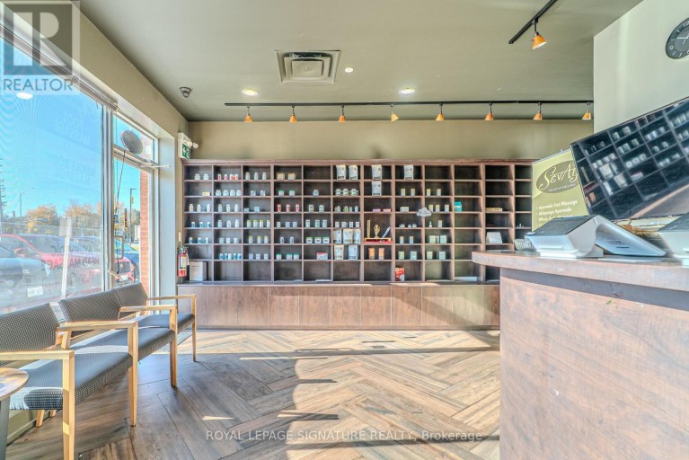 5 - 18 CORPORATION DRIVE, Brampton (Bramalea North Industrial), Ontario, L6S6B5