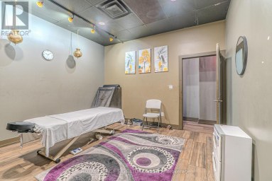 5 - 18 CORPORATION DRIVE Brampton (Bramalea North Industrial) Ontario photo 8