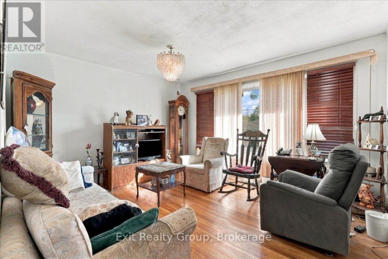 196 YEOMANS STREET, Belleville (Belleville Ward), Ontario, K8P3Y4
