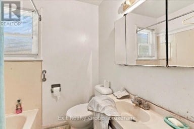196 YEOMANS STREET Belleville (Belleville Ward) Ontario photo 24