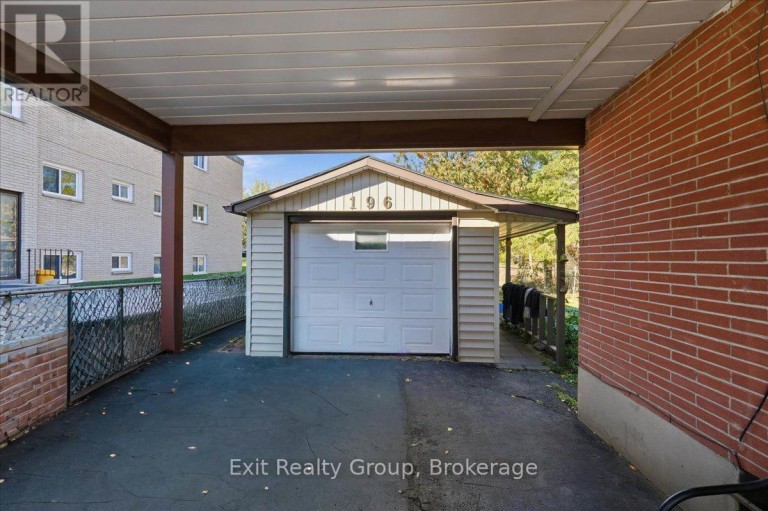 196 YEOMANS STREET, Belleville (Belleville Ward), Ontario, K8P3Y4