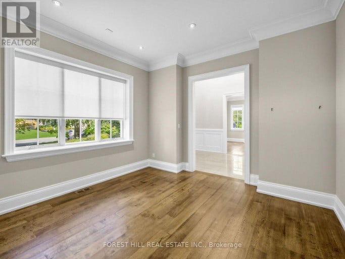 302 PINEHURST DRIVE W, Oakville (FD Ford), Ontario, L6J4X3