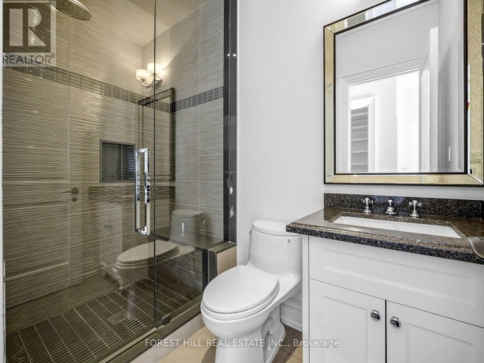302 PINEHURST DRIVE W, Oakville (FD Ford), Ontario, L6J4X3