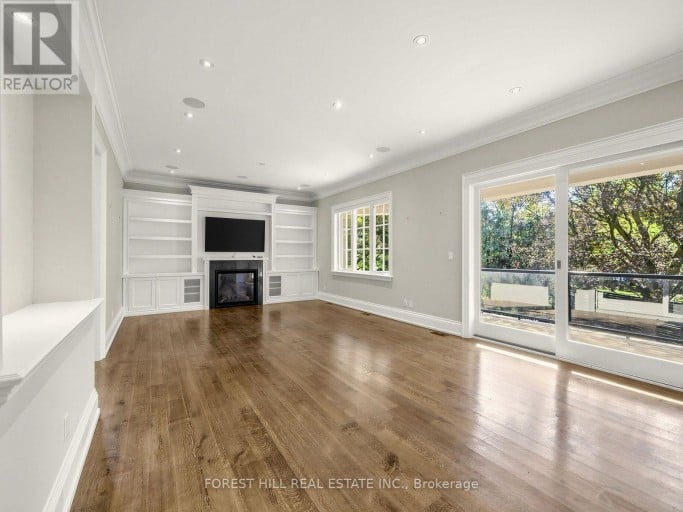 302 PINEHURST DRIVE W, Oakville (FD Ford), Ontario, L6J4X3