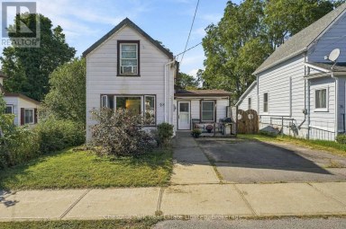 28 SPRING STREET Prince Edward County (Picton) Ontario photo 1