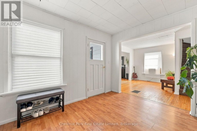 28 SPRING STREET, Prince Edward County (Picton), Ontario, K0K2T0