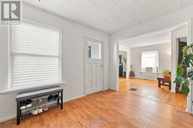 28 SPRING STREET Prince Edward County (Picton) Ontario photo 13