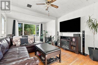 28 SPRING STREET Prince Edward County (Picton) Ontario photo 15